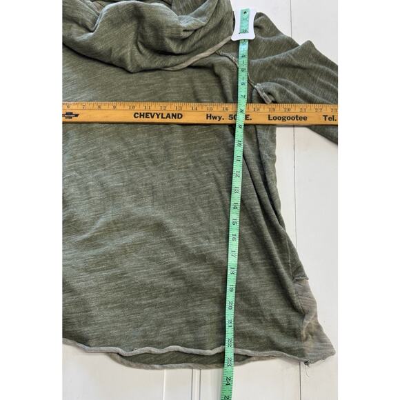 FP Free People Beach Sweater Cowl Neck Cocoon Two Body M Green Heather - Picture 5 of 6